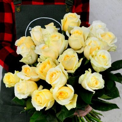 Букет из 25 роз Frutetto